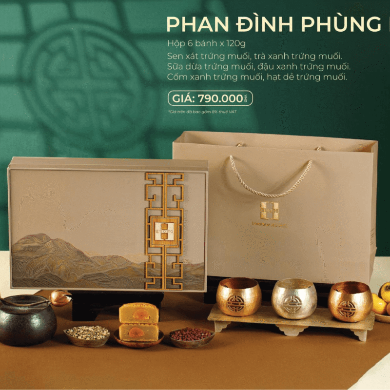 Madame Huong 2024 - Hộp Phan Đình Phùng Phố
