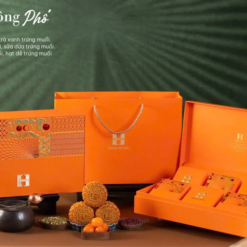 Madame Hương 2025 – Hộp Hàng Bông Phố